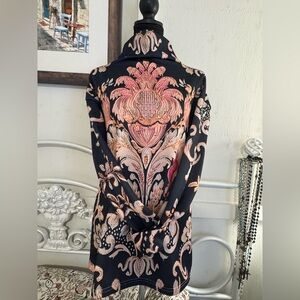 New without tags! Never worn! Did not fit at neck!